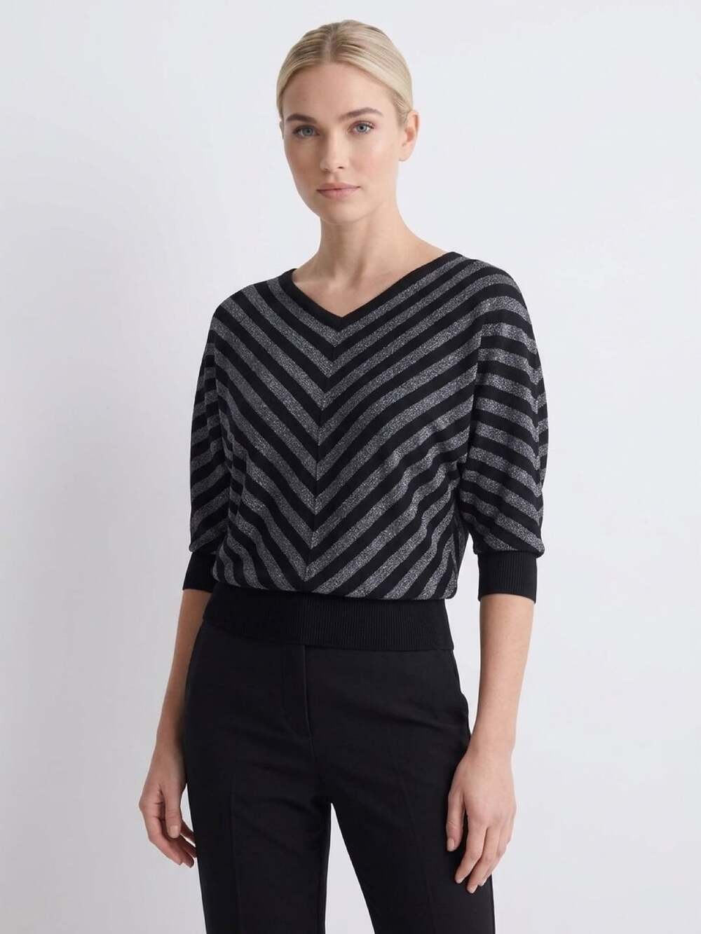 Grace The Perfect Fit Size L Black Silver Shimmer Stripe Sweater